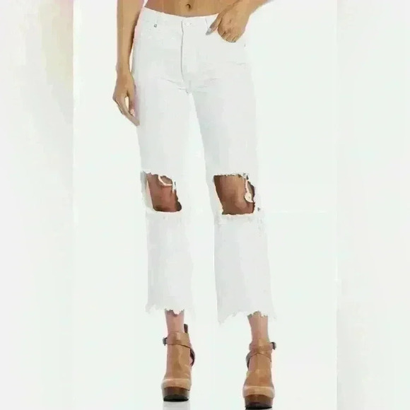We The Free Denim - Free People Maggie Wide‎ Mid-Rise Distressed Raw Hem Straight Leg Jeans Size 29
